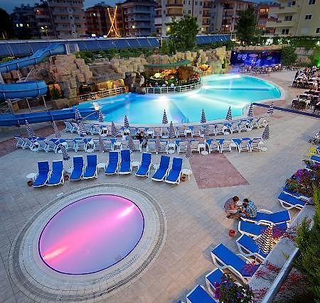 Timo Resort Hotel โคนัคคลึ ภายนอก รูปภาพ